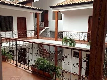 Cuenca Suites 0*,