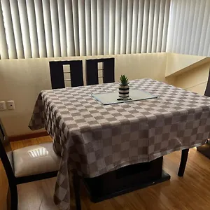 Apartamento Departamento De 2 Amoblado En Urbanización Privada, Cuenca