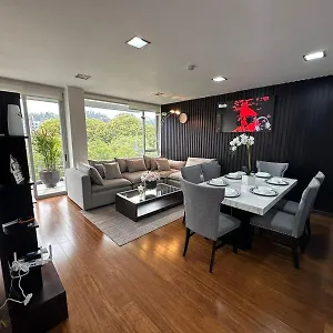 Apartamento Maravilloso Departamento Con Parqueadero Gratis, Cuenca